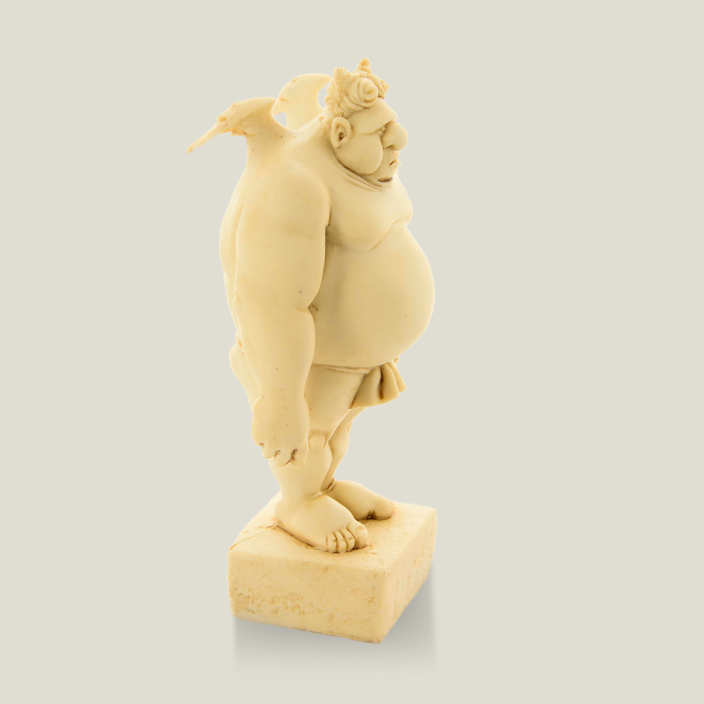 Arthur on pedestal square ivory 20 cm